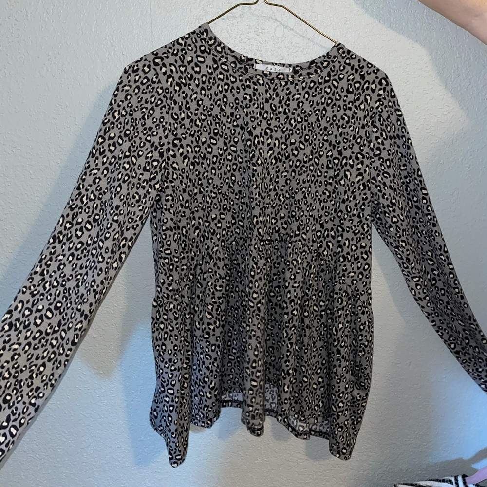 Grey, tan, and black leopard print tee shirt